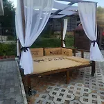 Holiday home бадевски рай-къща любов Badevtsi