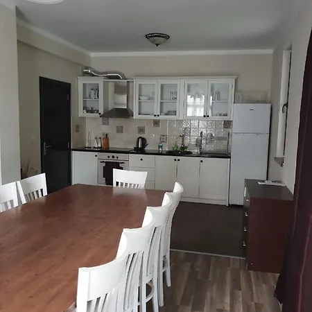 бадевски рай-къща любов *