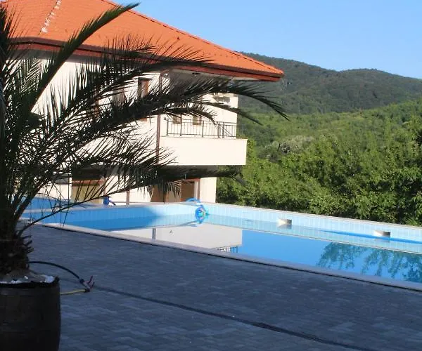 Ваканционна къща бадевски рай-къща любов Бъдевци