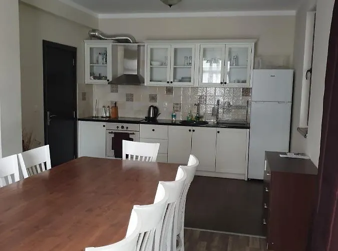 бадевски рай-къща любов *