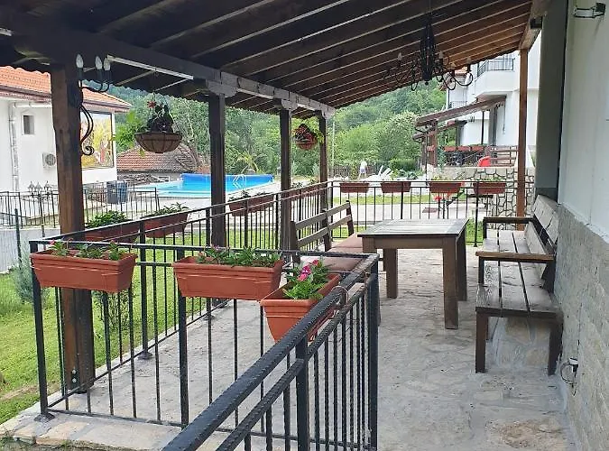 Ваканционна къща бадевски рай-къща любов