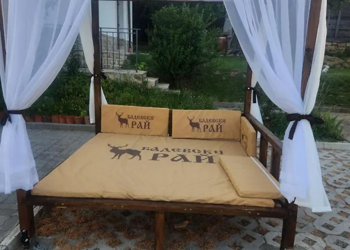 бадевски рай-къща любов * Бъдевци